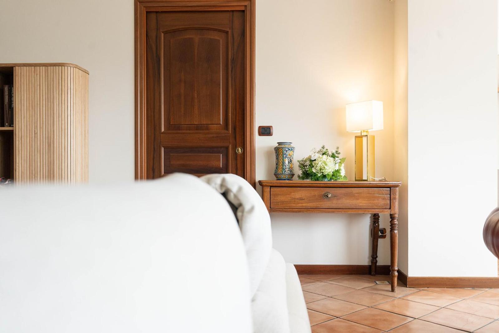 Marta Luxury Sea View And Villaer