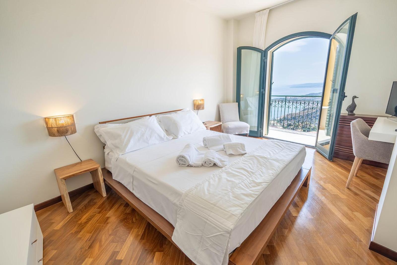 Marta Luxury Sea View And * Taormina