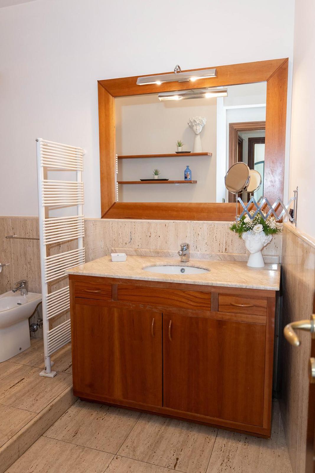 Marta Luxury Sea View And Villaer