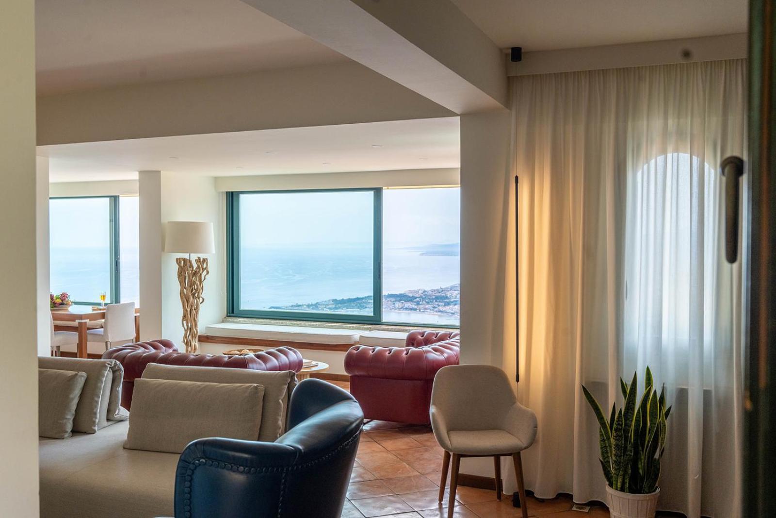 Marta Luxury Sea View And Villaer Taormina